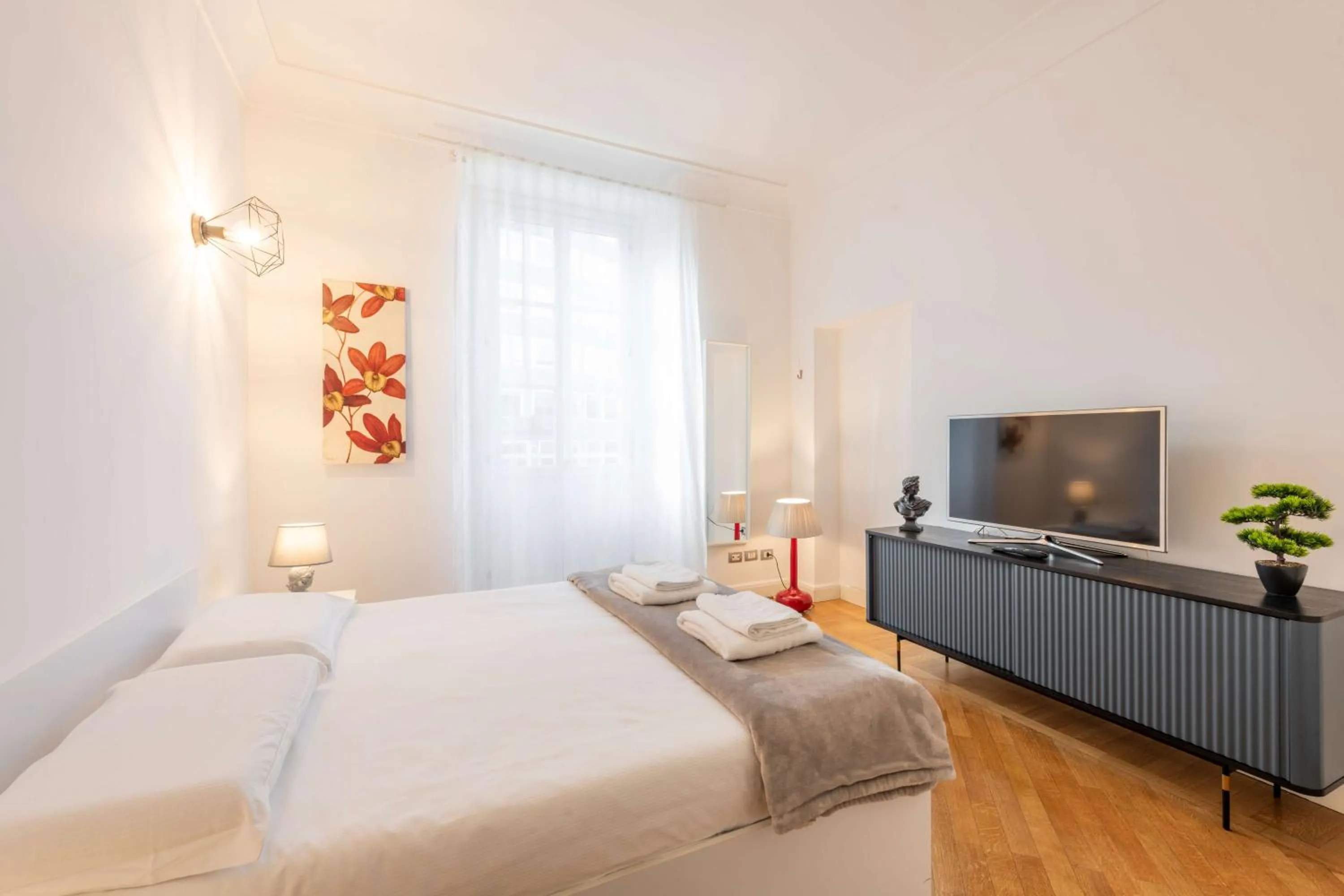 Bed in Milan Royal Suites - Centro Brera