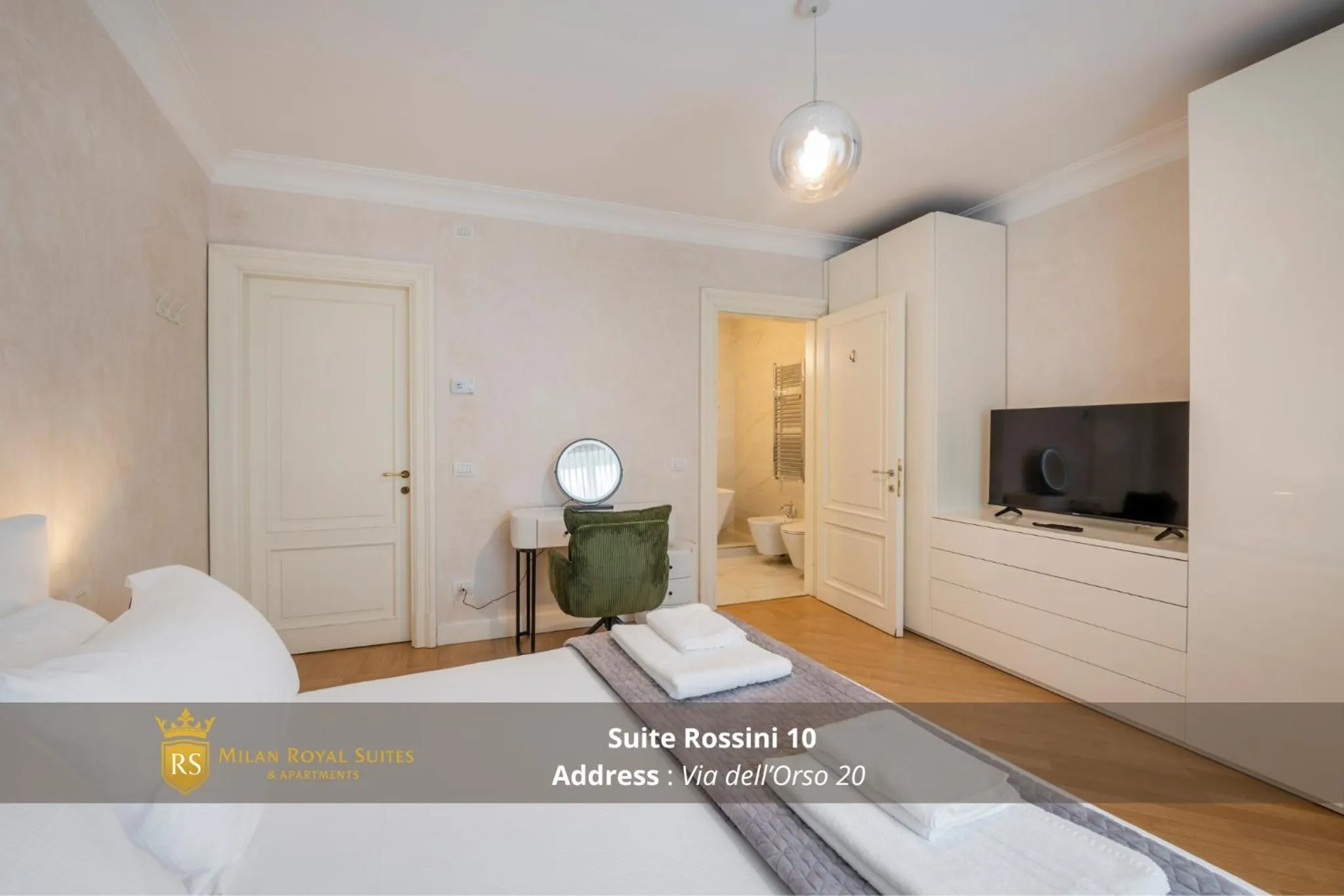 Bedroom, Bed in Milan Royal Suites - Centro Brera