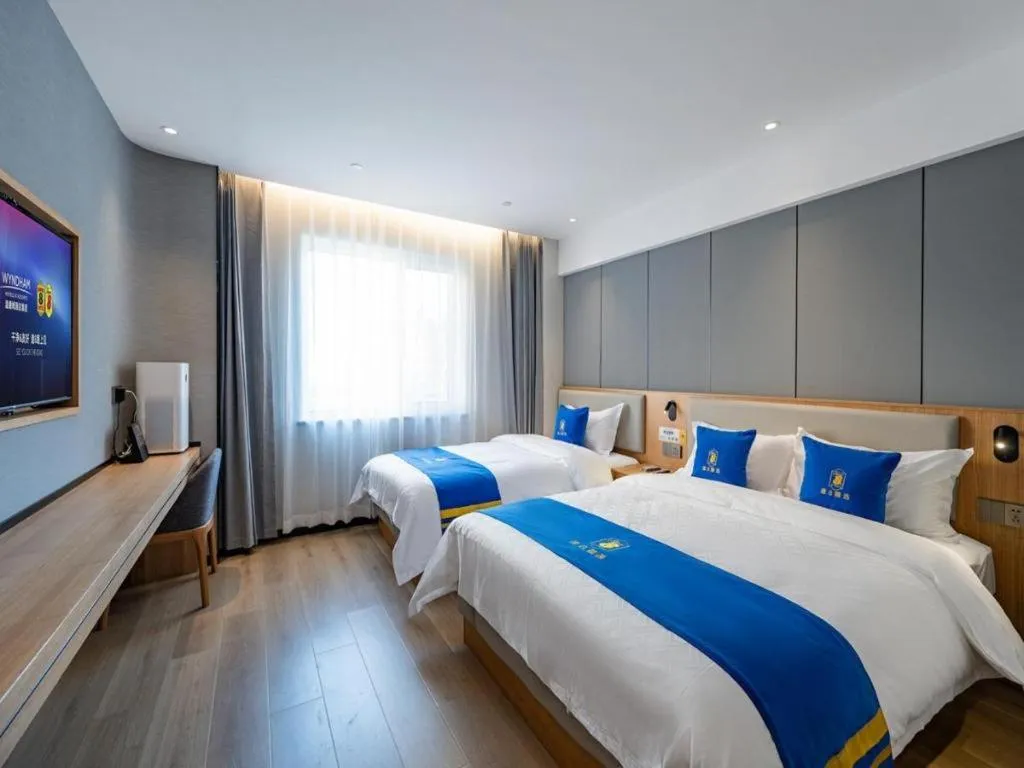 Bed in Super 8 Hotel Premier Beijing Changping Science & Technology Park