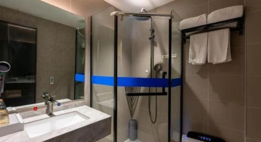 Super 8 Hotel Beijing South Railway Station Majiabao Metro Station