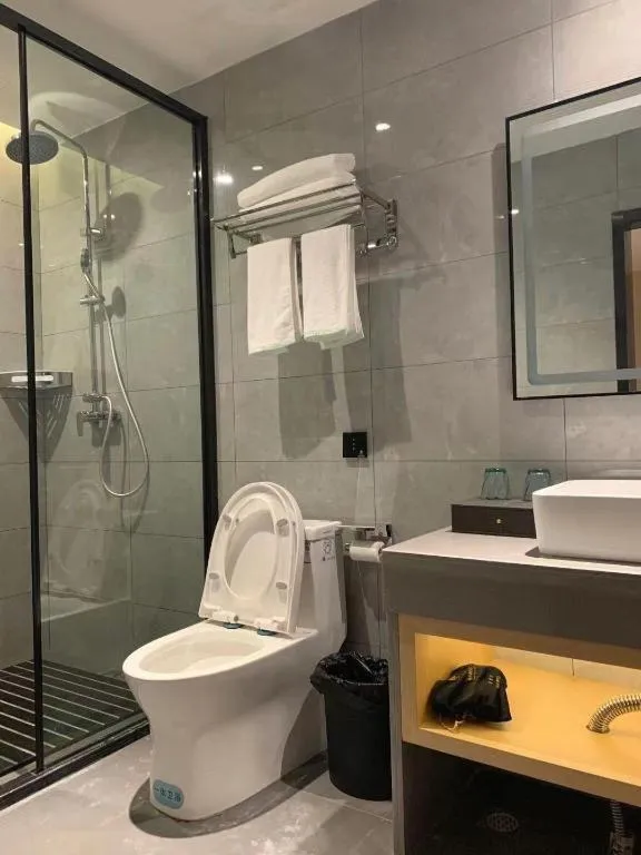 Green Tree Inn Express Chizhou Gymnasium