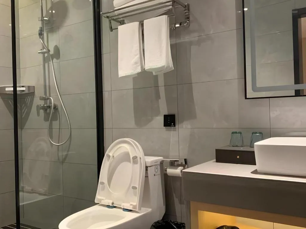 Green Tree Inn Express Chizhou Gymnasium