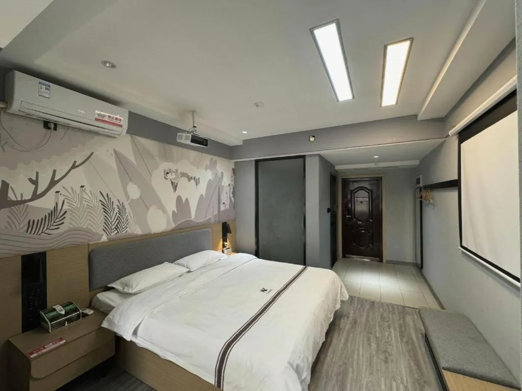 Bed in Thank Inn Henan Zhoukou Chuanhui District Zhoukou Avenue Municipal Government