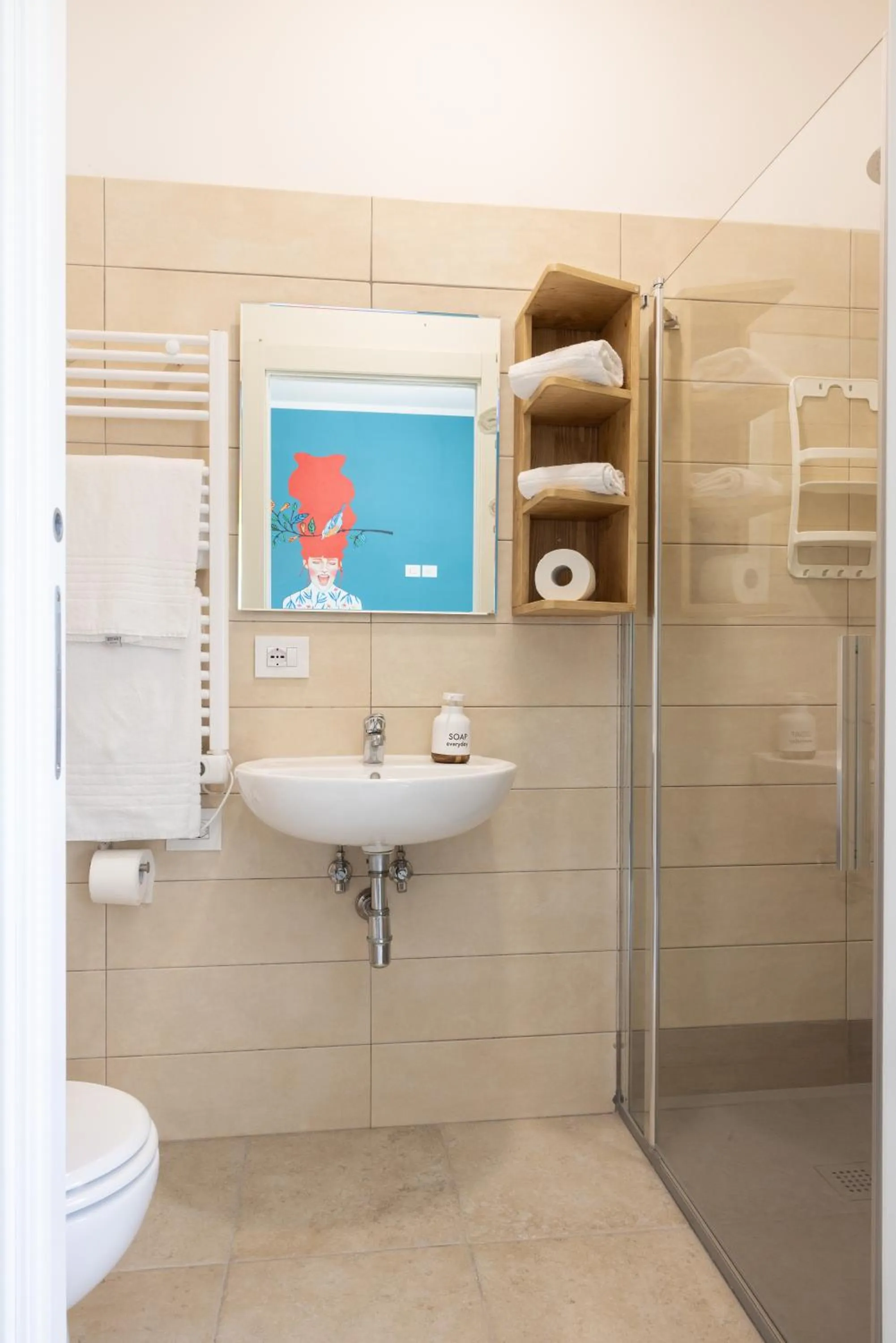 Shower in Ostello della Gioventù Brindisi