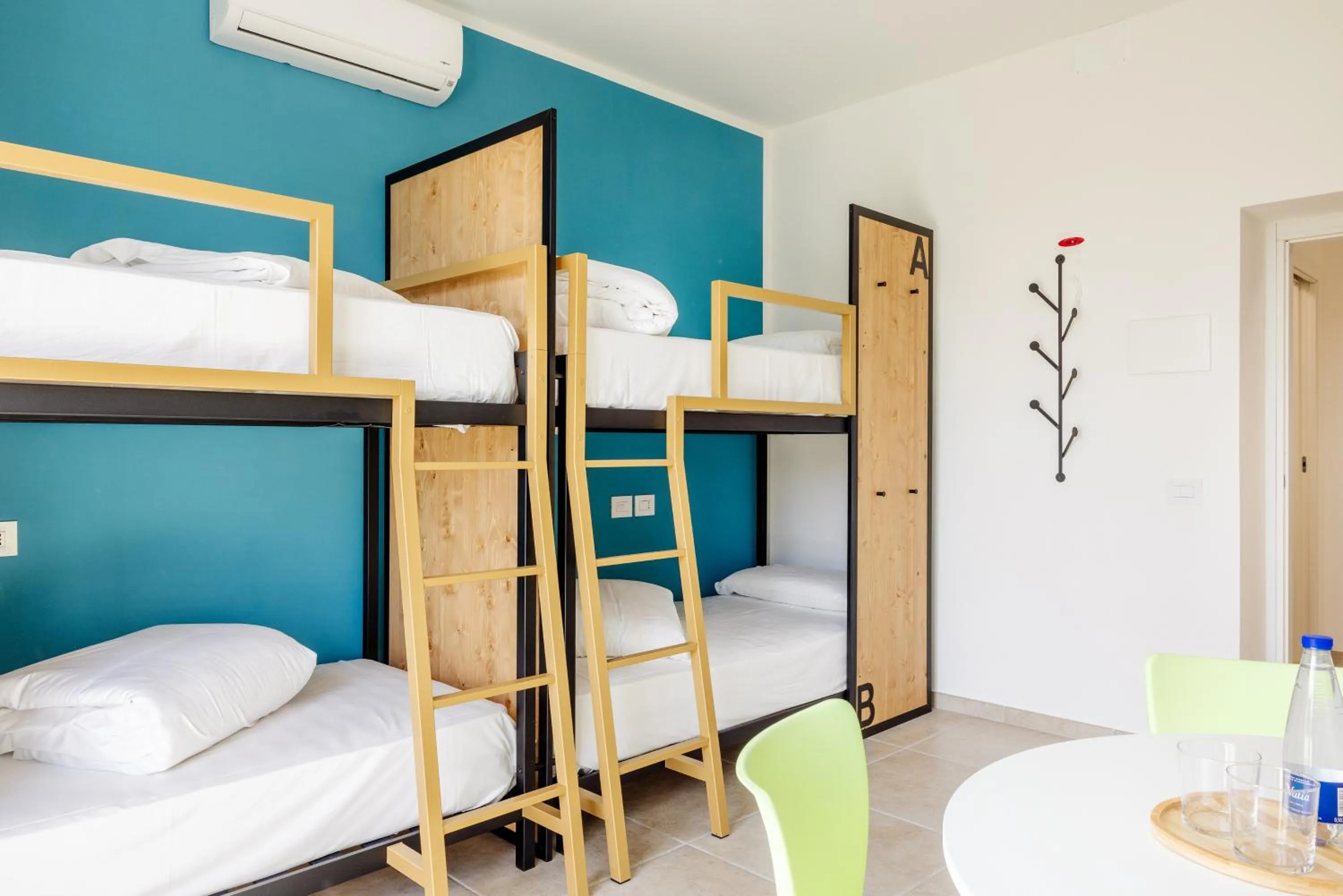 Bedroom, Bed in Ostello della Gioventù Brindisi