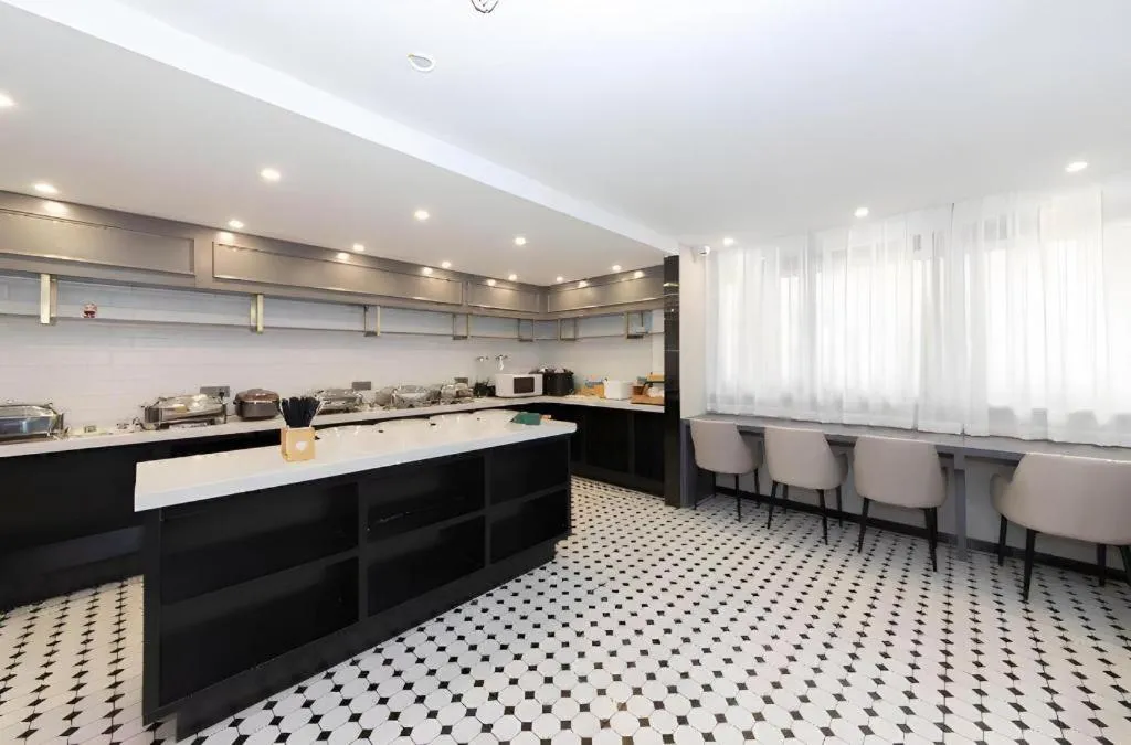 Premier City Comfort Hotel Yangzhou Shouxi Lake West Gate Weiyang Road Siji Garden