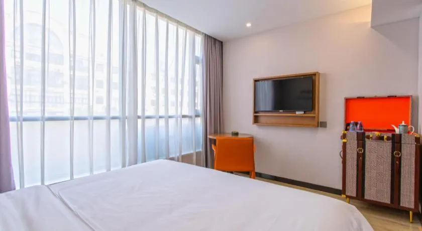 Bed in Premier City Comfort Hotel Yangzhou Shouxi Lake West Gate Weiyang Road Siji Garden