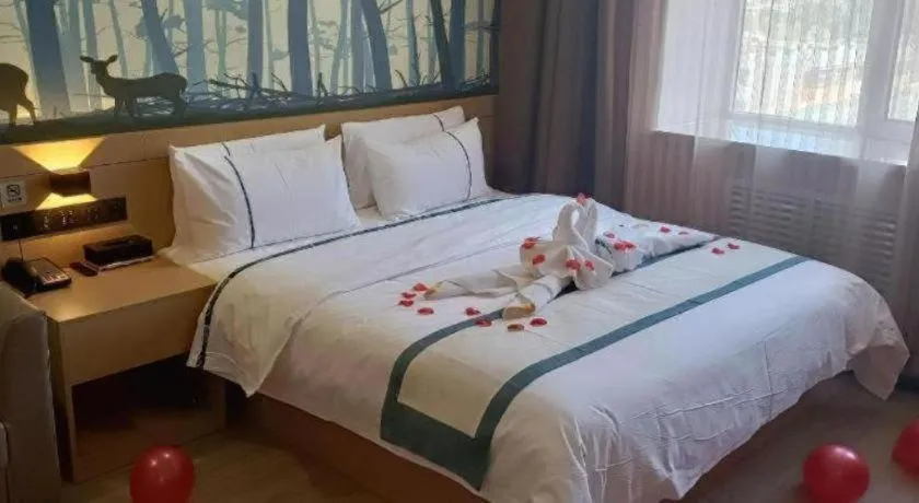 Bed in City Comfort Inn Xining Limeng Commercial Pedestrian Street