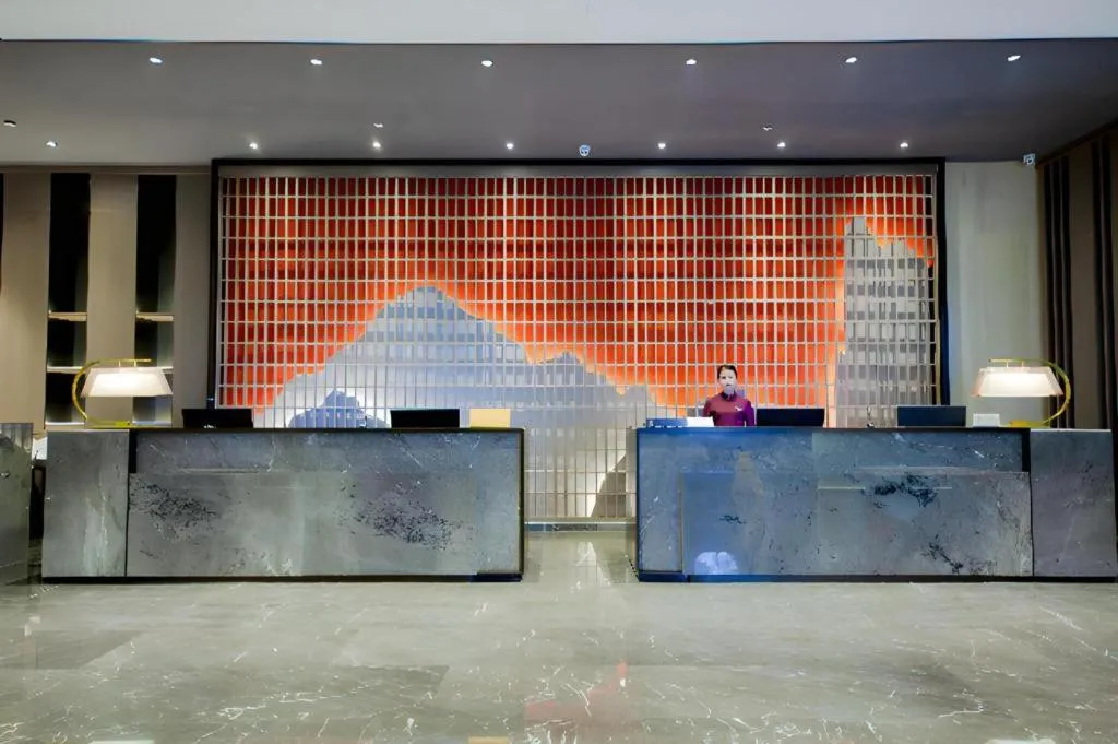 Echeng Hotel Hezhou Shizheng Square