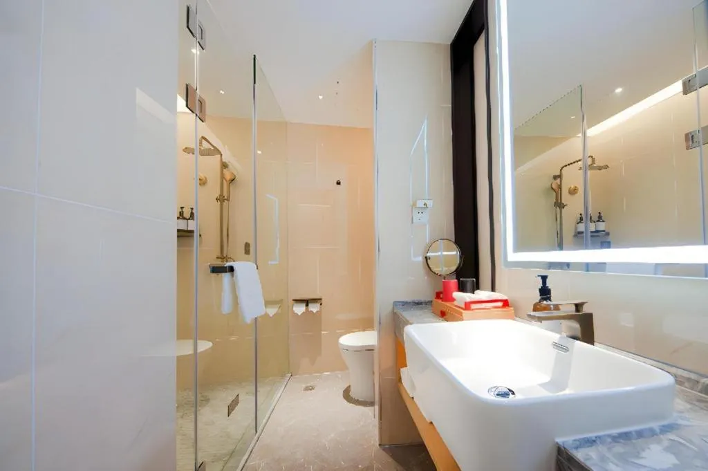 Echeng Hotel Hezhou Shizheng Square