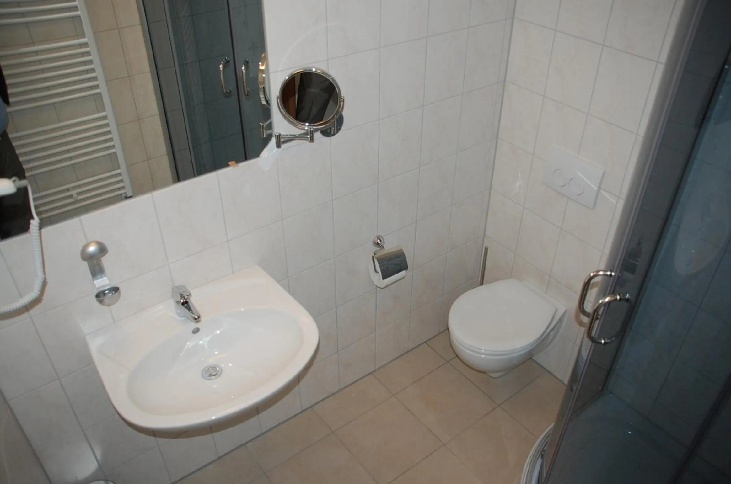 Bathroom in CASILINO Hotel A 24 Wittenburg