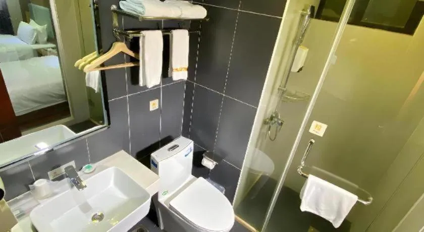 JTOUR Inn Maoming High-Speed Railway Station