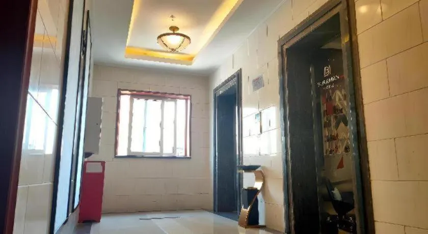 Borrman Hotel Chongqing Hechuan High-speed Railway Station District Government