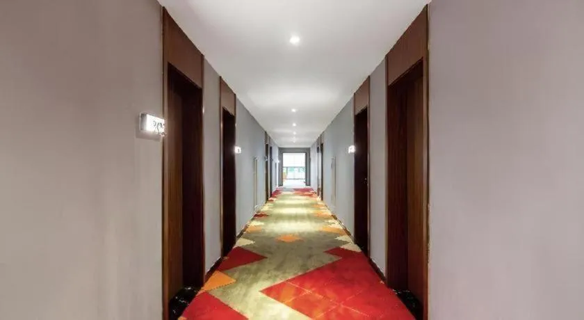 Borrman Hotel Chongqing Hechuan High-speed Railway Station District Government