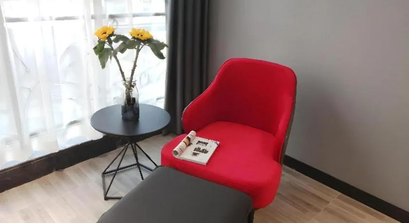 Borrman Hotel Chongqing Hechuan High-speed Railway Station District Government