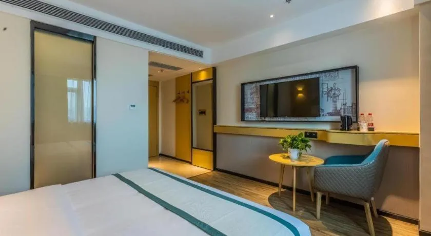 Bed in City Comfort Inn Handan New Century Plaza