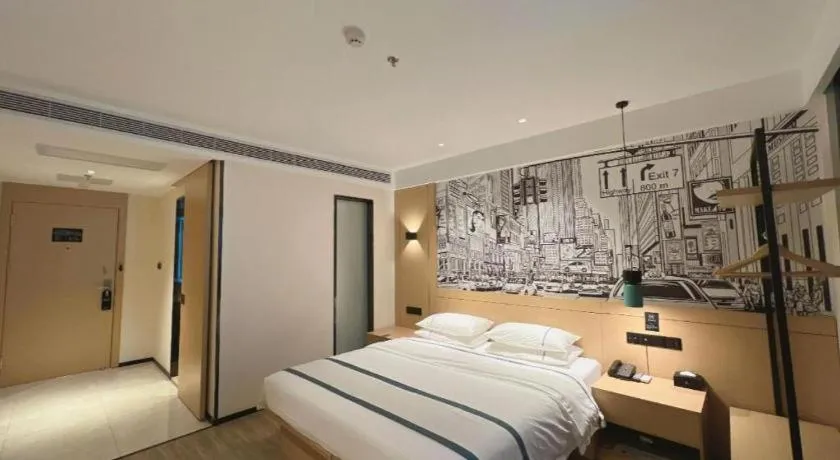 Bed in City Comfort Inn Tangshan Railway Station Lunan District Government