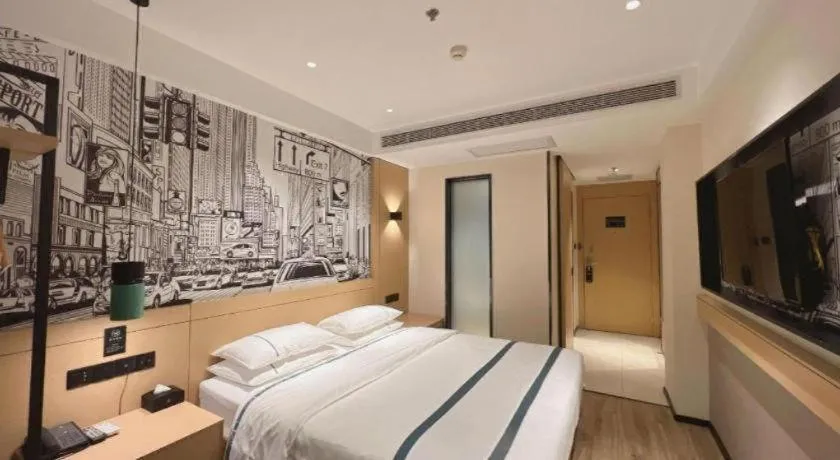 Bed in City Comfort Inn Tangshan Railway Station Lunan District Government