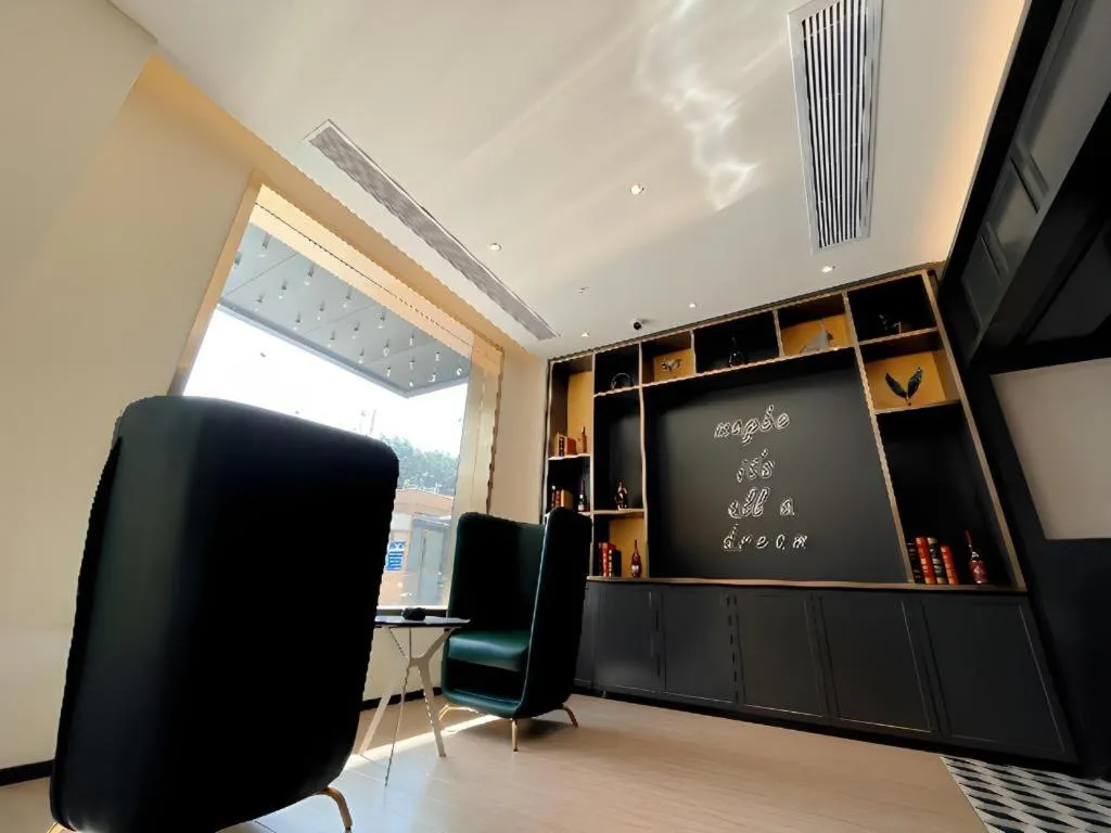 Premier City Comfort Hotel Wuhan Hankou Railway Station Changgang Road Metro Station