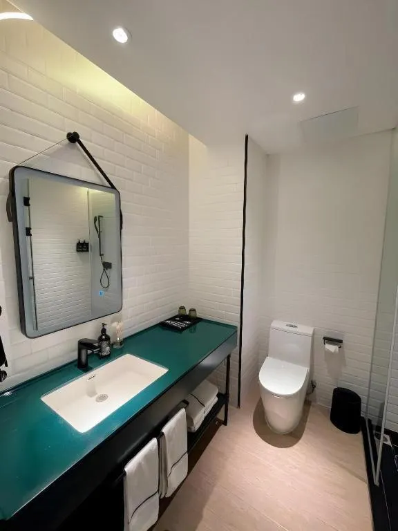 Premier City Comfort Hotel Wuhan Hankou Railway Station Changgang Road Metro Station