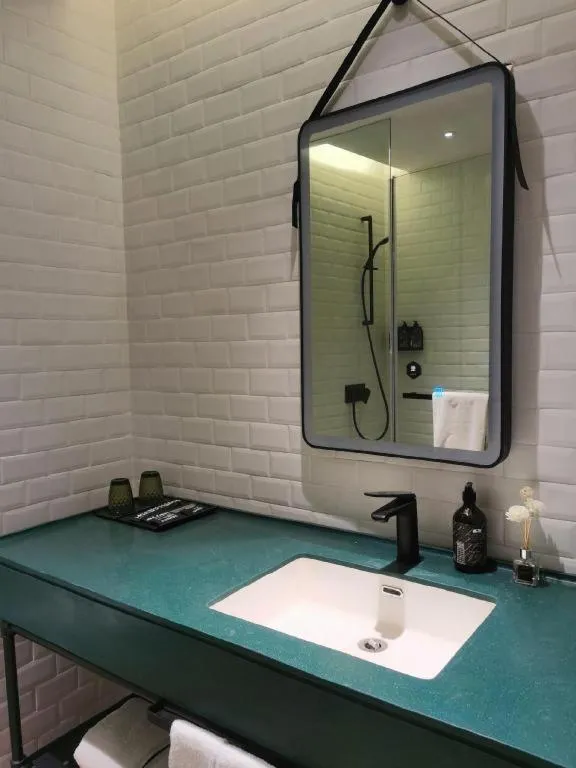 Premier City Comfort Hotel Wuhan Hankou Railway Station Changgang Road Metro Station