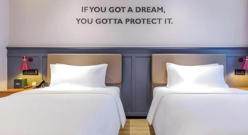 Bed in Premier City Comfort Hotel Wuhan Hankou Railway Station Changgang Road Metro Station