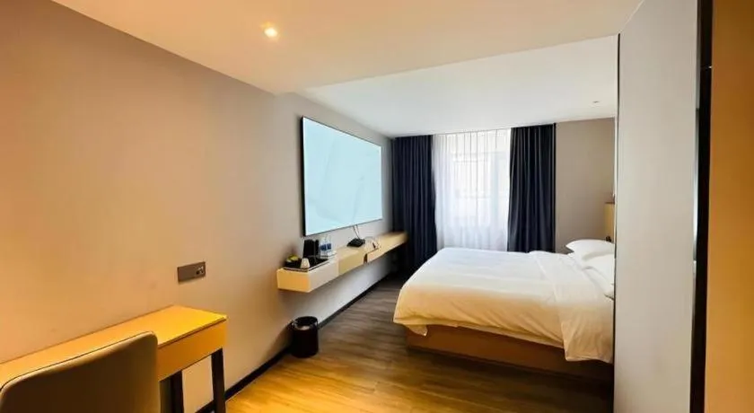 Bed in Borrman Hotel Guangzhou Shisanhang Ximenkou Metro Station