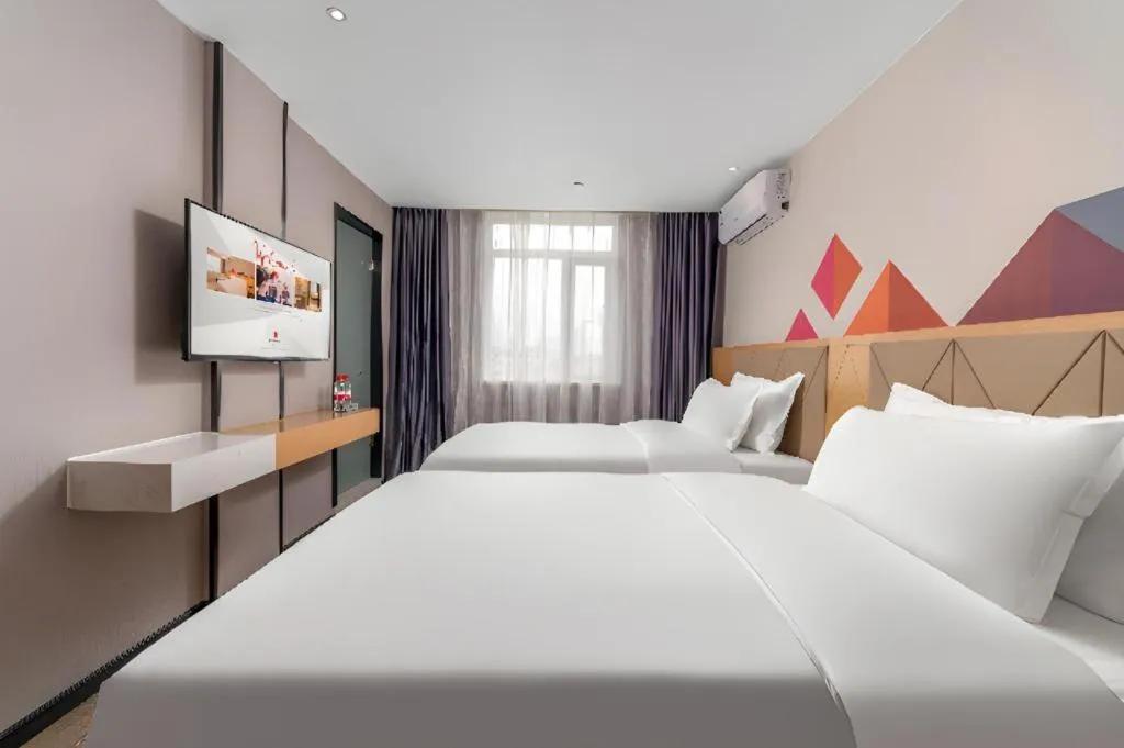 Bed in Borrman Hotel Guangzhou Shisanhang Ximenkou Metro Station