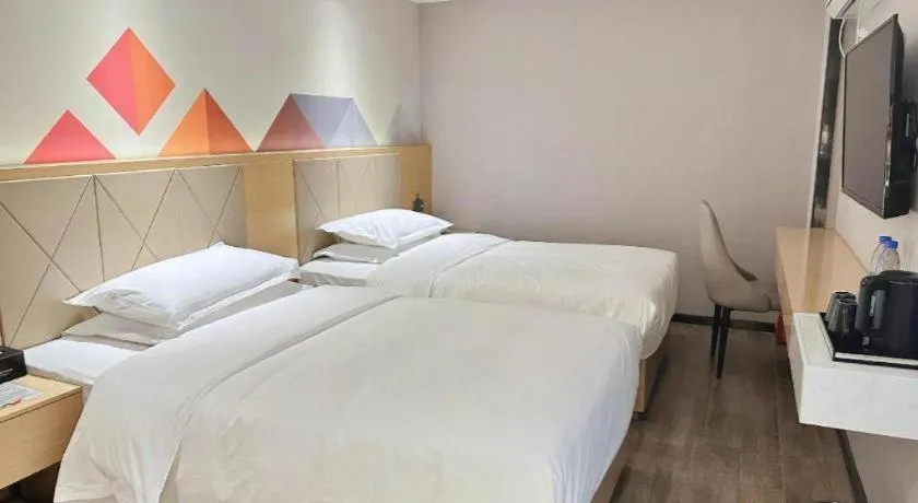 Bed in Borrman Hotel Guangzhou Shisanhang Ximenkou Metro Station