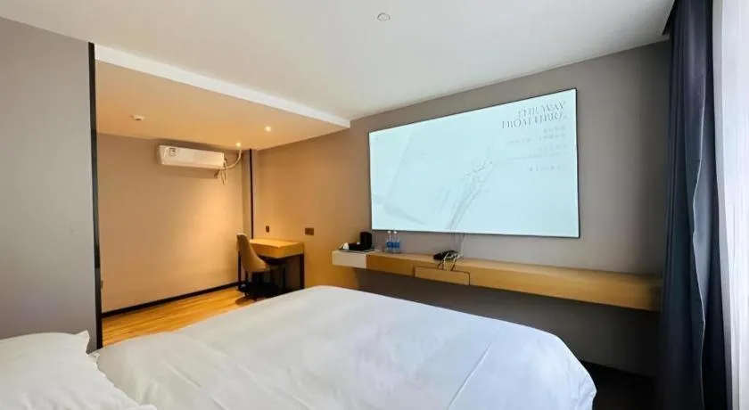 Bed in Borrman Hotel Guangzhou Shisanhang Ximenkou Metro Station