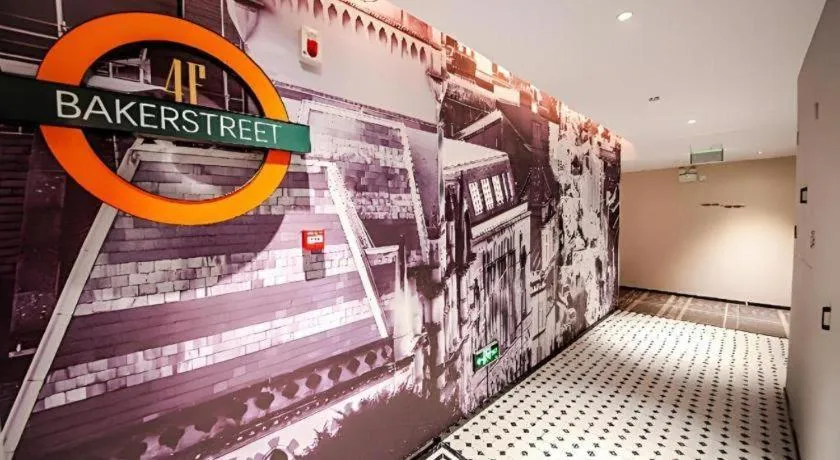 City Comfort Premier Hotel Liuzhou Wuxing Pedestrian Street Jinggu Building