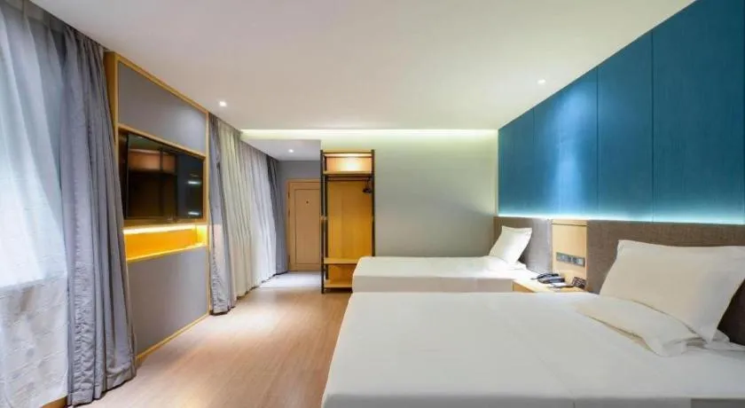 Bed in Green Tree Inn Urumqi San'gong Metro Station Exit