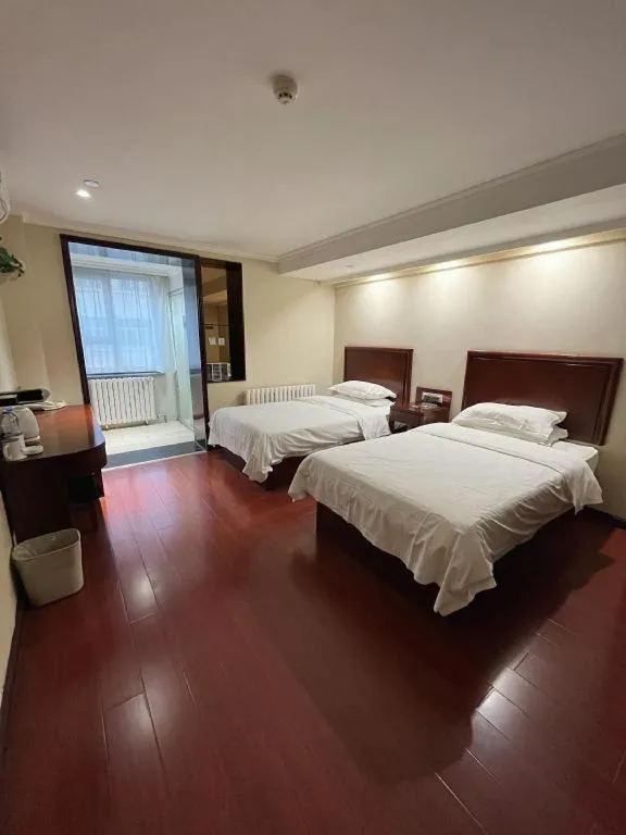 Bed in Green Tree Inn Urumqi San'gong Metro Station Exit