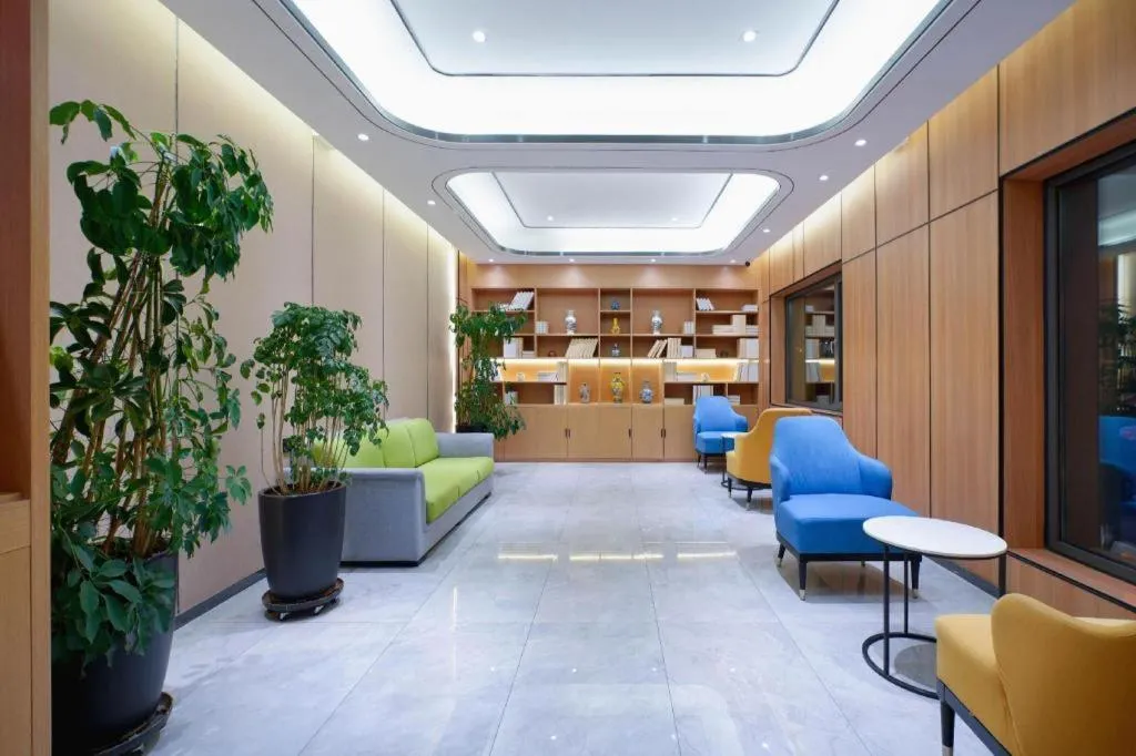 Green Tree Inn Urumqi San'gong Metro Station Exit