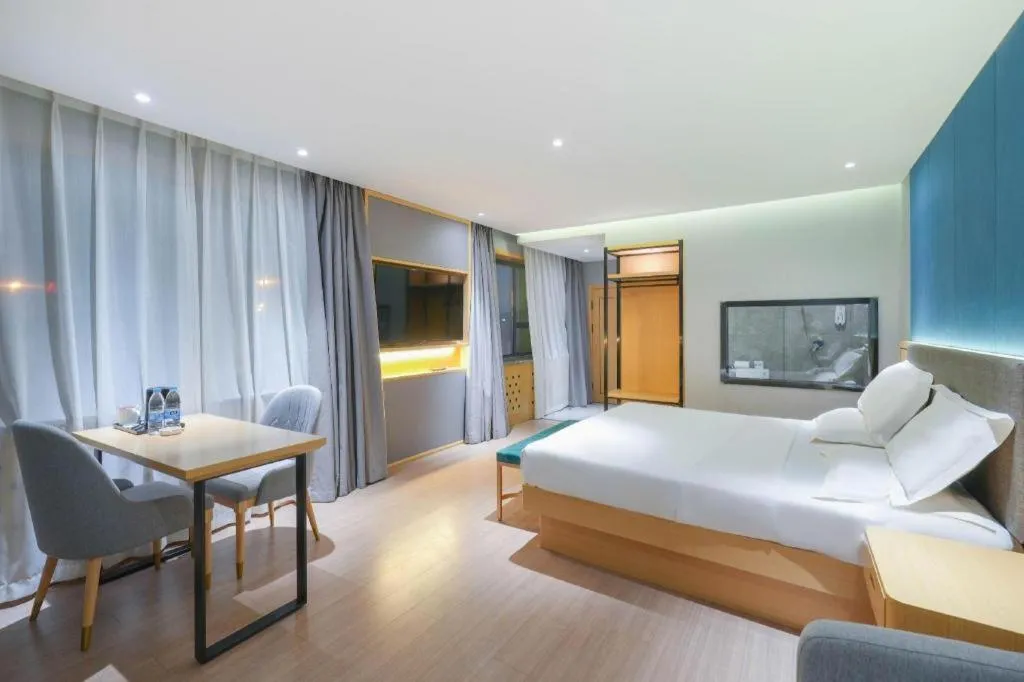 Bed in Green Tree Inn Urumqi San'gong Metro Station Exit