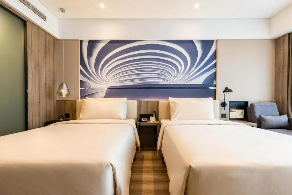 Bed in Atour Hotel Changsha Wuyi Square Wanbao Avenue