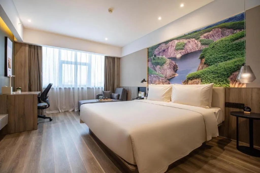 Bed in Atour Hotel Changsha Wuyi Square Wanbao Avenue