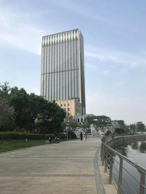 Atour Hotel Wenzhou Yueqing Nanhong Plaza