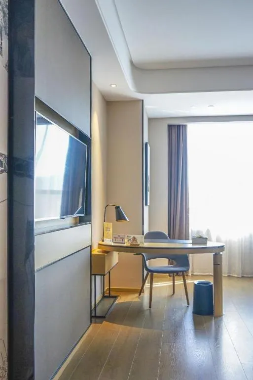 Atour Hotel Wenzhou Yueqing Nanhong Plaza