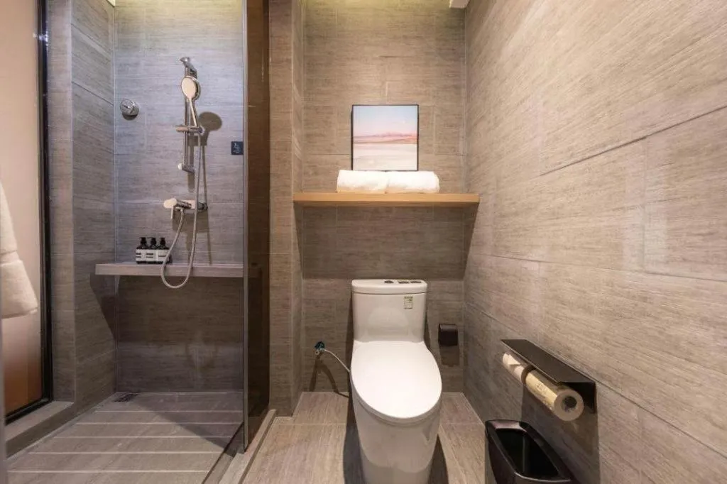 Atour Hotel Huainan Railway Station Commercial and Cultural Square