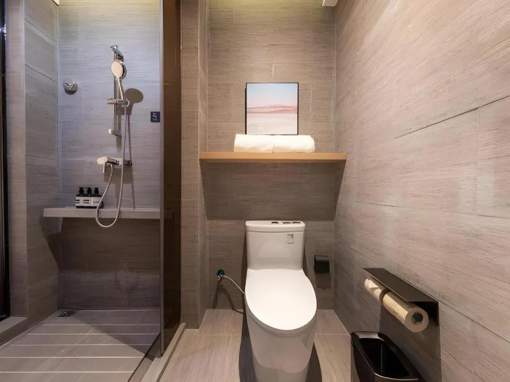 Atour Hotel Huainan Railway Station Commercial and Cultural Square