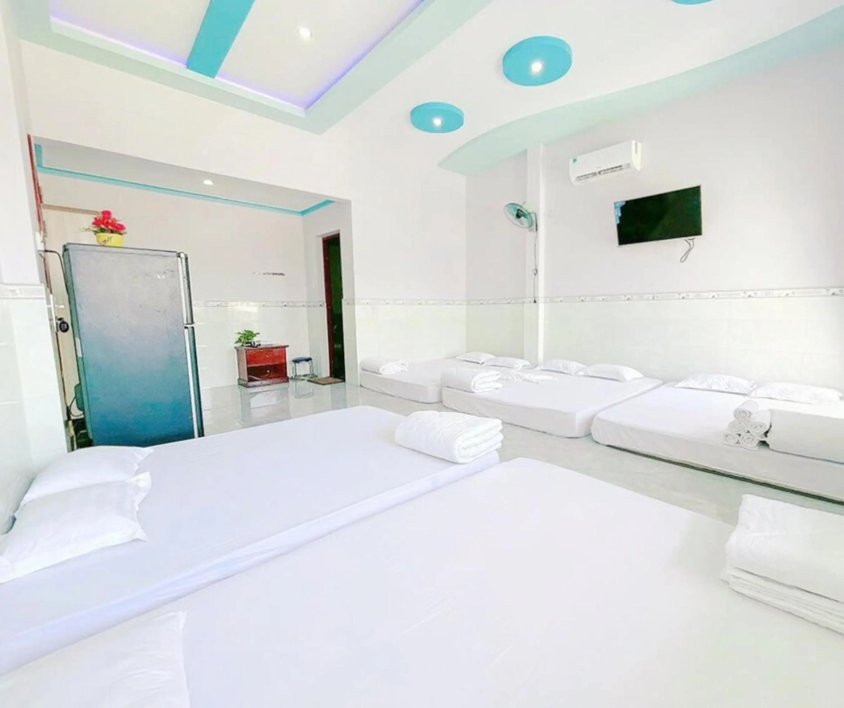 Bedroom, Bed in Quoc Dinh Guest House