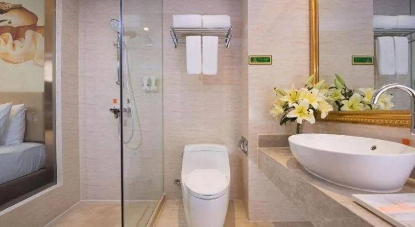 Vienna Hotel Zhengzhou East High-Speed Railway Station