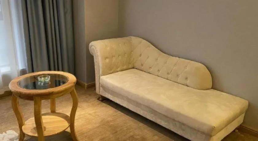 Vienna Hotel Yueyang East Station