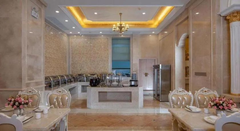 Vienna Hotel Yueyang East Station