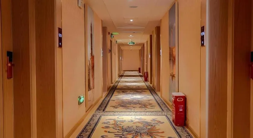 Vienna Hotel Yueyang East Station