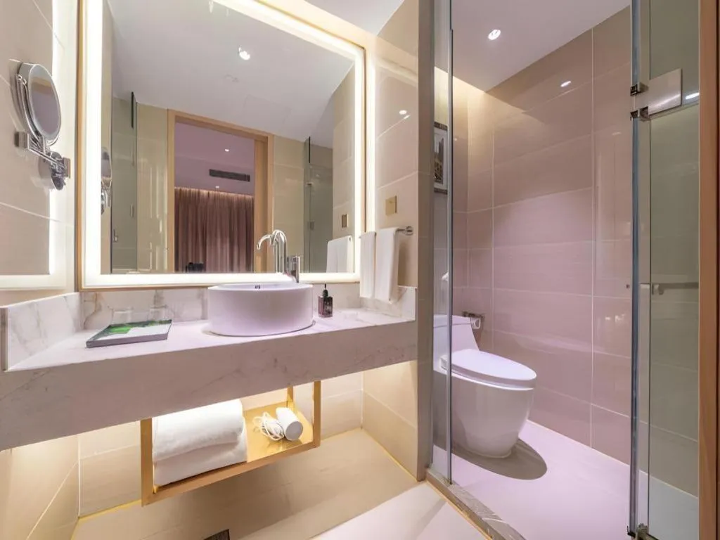 Vienna Hotel Chongqing West Station Square