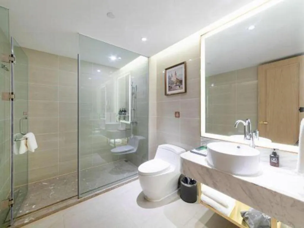 Vienna Hotel Chongqing West Station Square