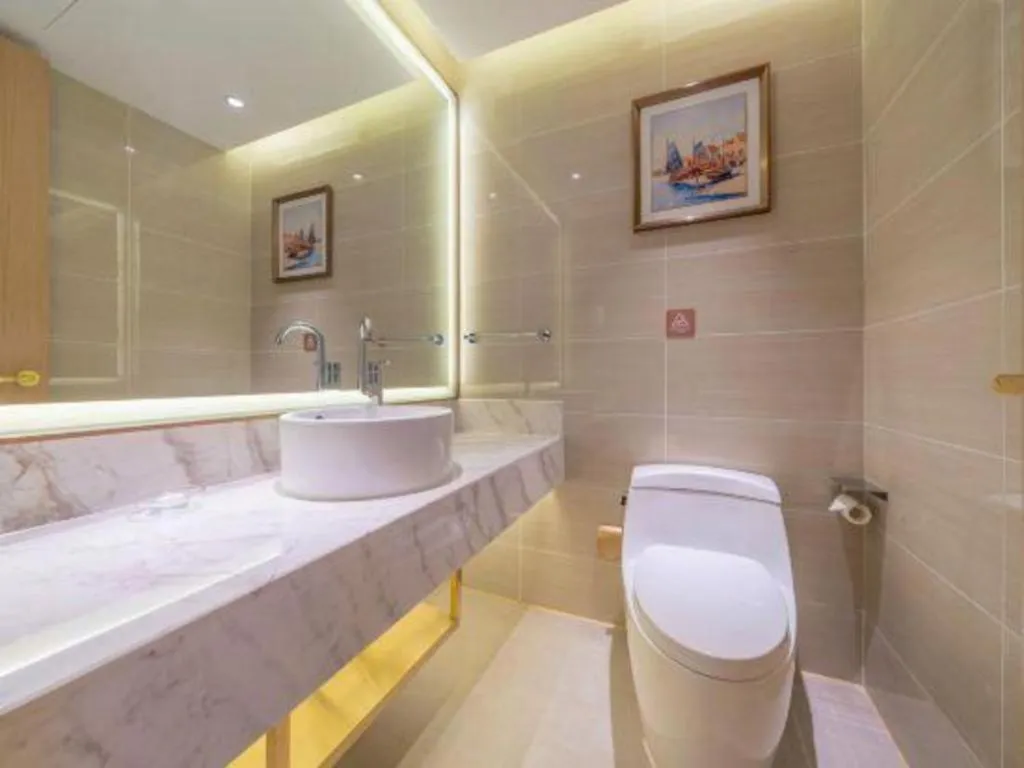 Vienna Hotel Chongqing West Station Square