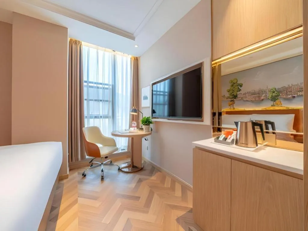 Vienna Hotel Chongqing West Station Square